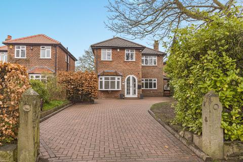 4 bedroom detached house for sale, Bow Lane, Altrincham