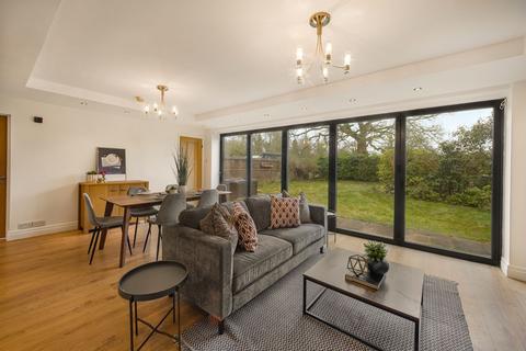 4 bedroom detached house for sale, Bow Lane, Altrincham