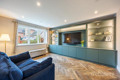 4 bedroom detached house for sale, The Lodge Drive, Norwich NR8