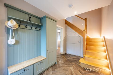 4 bedroom detached house for sale, The Lodge Drive, Norwich NR8