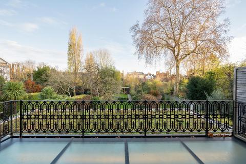 6 bedroom semi-detached house for sale, Chalcot Gardens, London NW3