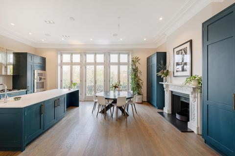 Chalcot Gardens, London NW3