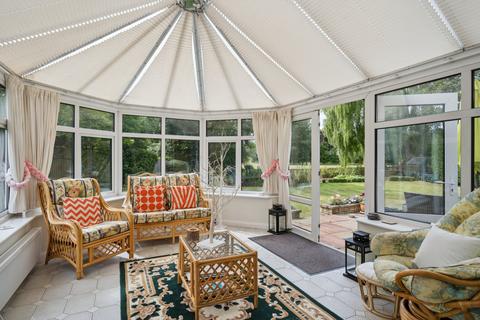 4 bedroom detached house for sale, The Avenue, Worminghall, Aylesbury, Buckinghamshire, HP18