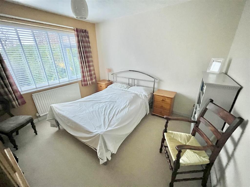 Bed 2
