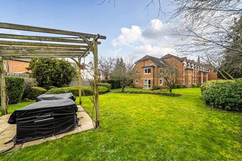 2 bedroom flat for sale, Waterloo Road, Merryfield Court Waterloo Road, TN9