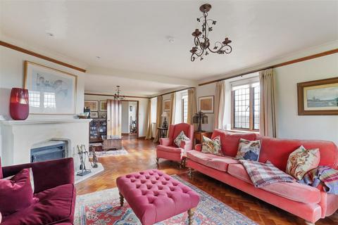 5 bedroom detached house for sale, St. Mary's Way, Brownshill, Stroud