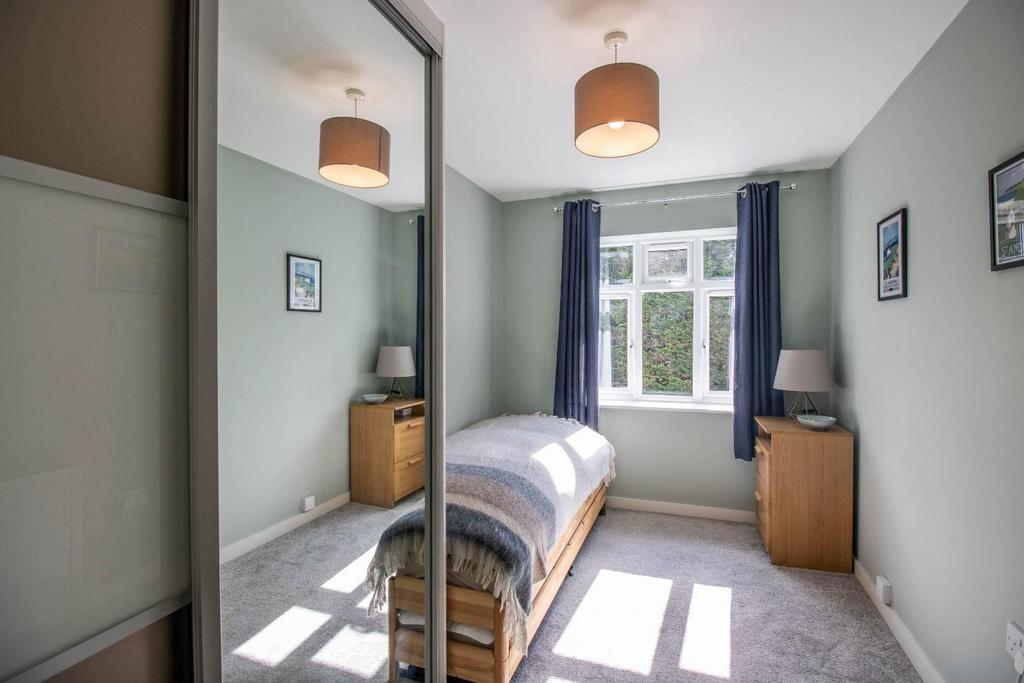 Mck5t Ukz7 Eu-Ocq As C6ys Q.jpg