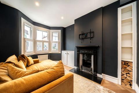 undefined, Castle Road, Isleworth TW7