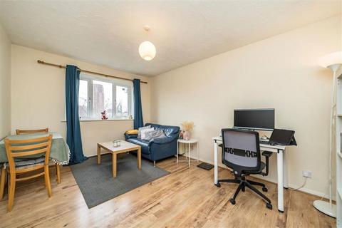 1 bedroom flat to rent, John Williams Close, London SE14