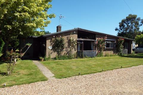 undefined, Lealands Avenue, Tonbridge, TN11