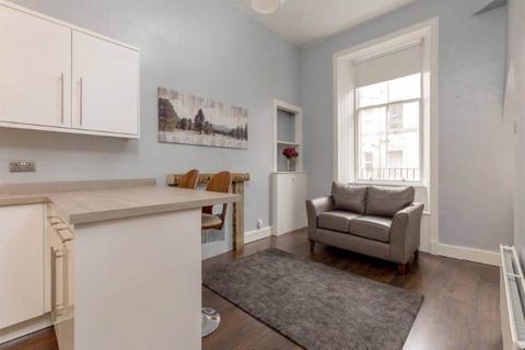 1 bedroom flat to rent, Buchanan Street, Leith, Edinburgh