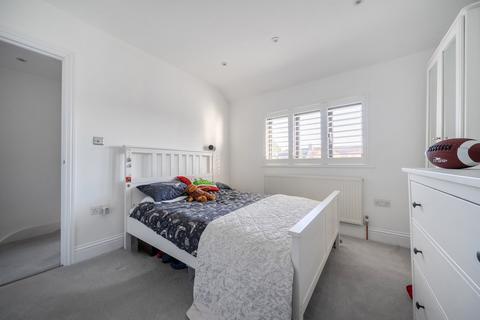 3 bedroom terraced house for sale, Lennard Road, Dunton Green, Sevenoaks
