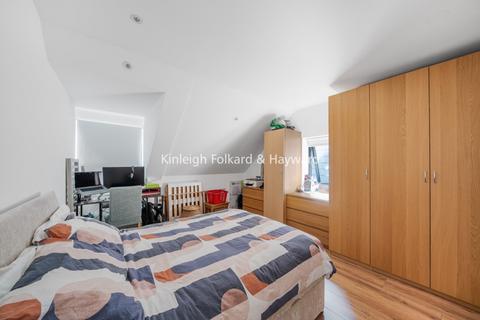 undefined, Edeleny Close, London, N2