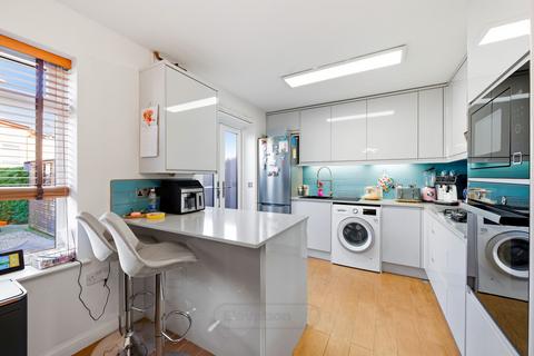 undefined, Sheering Grove, Bradville, MK13