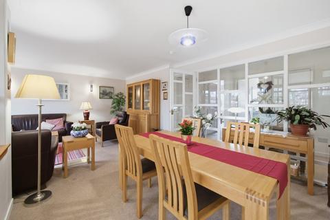 2 bedroom flat for sale, 7/5 Rocheid Park, Edinburgh, EH4