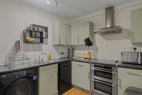 2 bedroom apartment to rent, Renaissance Court, Birmingham B12