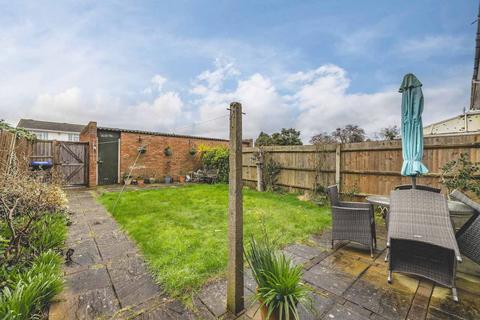 3 bedroom terraced house for sale, Grange Way, Iver SL0