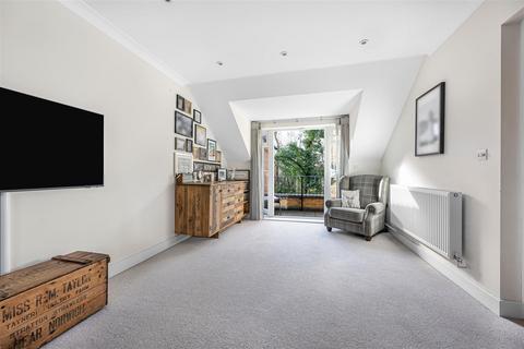 undefined, Reservoir Crescent, Reading, RG1