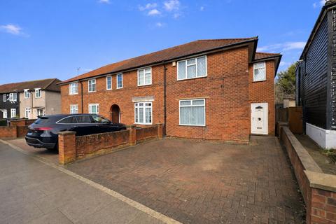3 bedroom end of terrace house for sale, Silkstream Road, Edgware, HA8