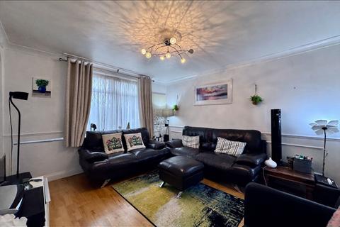 3 bedroom end of terrace house for sale, Silkstream Road, Edgware, HA8