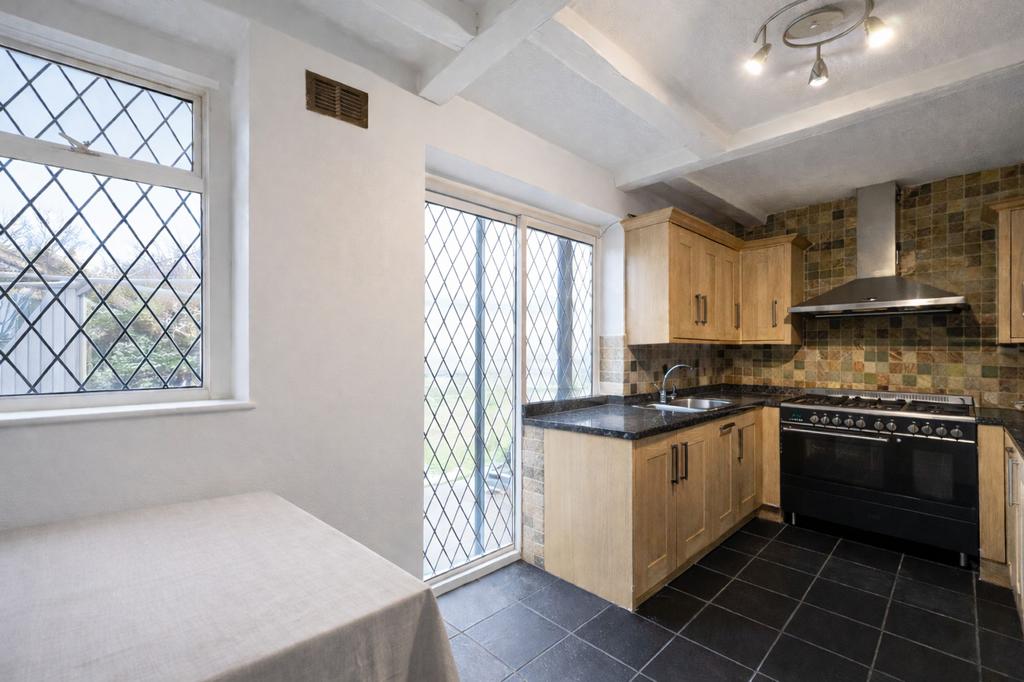 Kitchen/dining area