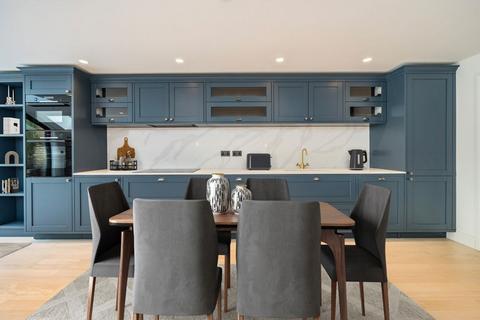 4 bedroom terraced house for sale, Mortimer Road, London NW10