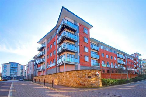 2 bedroom apartment to rent, Cameronian Square, Worsdell Drive, Gateshead, NE8
