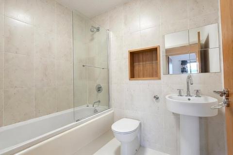 2 bedroom apartment to rent, Cameronian Square, Worsdell Drive, Gateshead, NE8