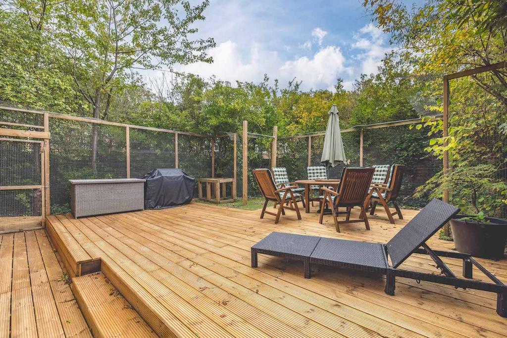 Decking area