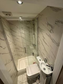 1 bedroom in a house share to rent, Cecil Street, Watford WD24