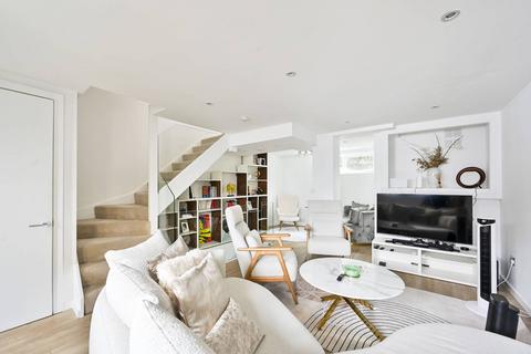 undefined, Walham Yard, Fulham, SW6