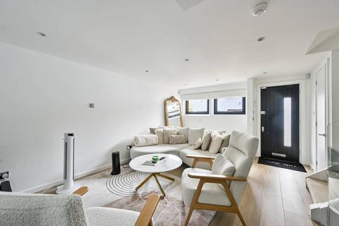 undefined, Walham Yard, Fulham, SW6
