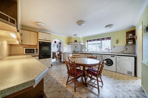 undefined, Queens Mead, Chiddingfold, Godalming, Surrey, GU8