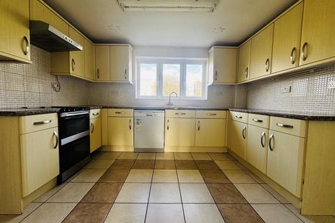 undefined, Medway Drive, WELLINGBOROUGH