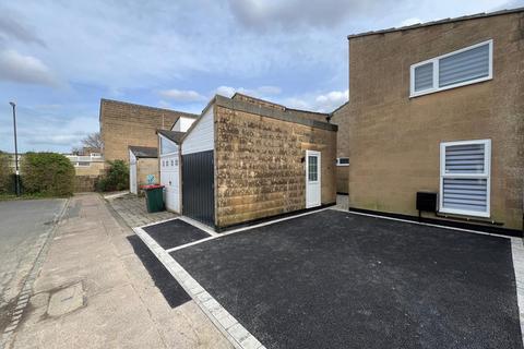 undefined, Linden Close, Crawley, RH10