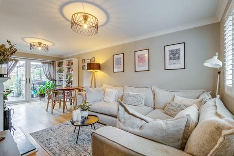 3 bedroom end of terrace house for sale, Sewells, Welwyn Garden City, Hertfordshire, AL8