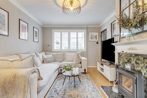 3 bedroom end of terrace house for sale, Sewells, Welwyn Garden City, Hertfordshire, AL8