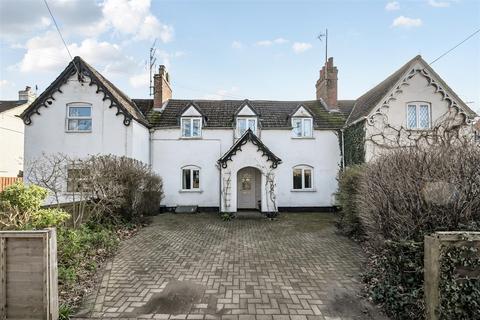 Eastfield Cottages, Devizes, SN10