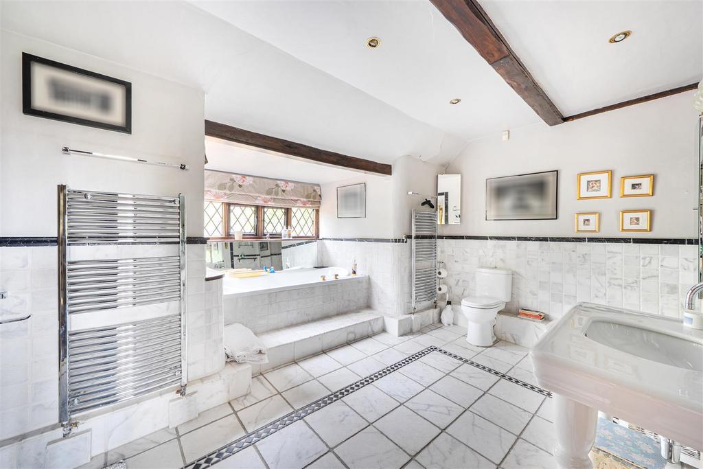 Principal Ensuite