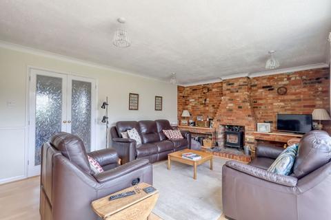undefined, Main Road, High Wycombe HP14