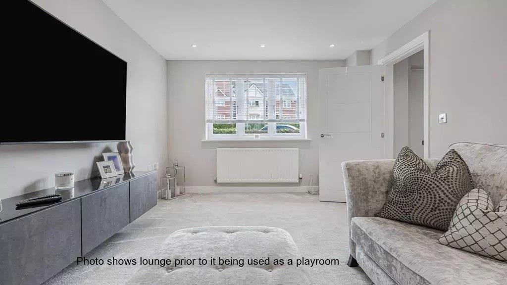 Lounge - Vendor with text.jpg