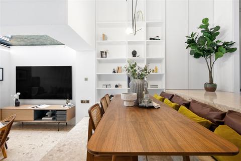 4 bedroom terraced house for sale, Marney Road, London, SW11