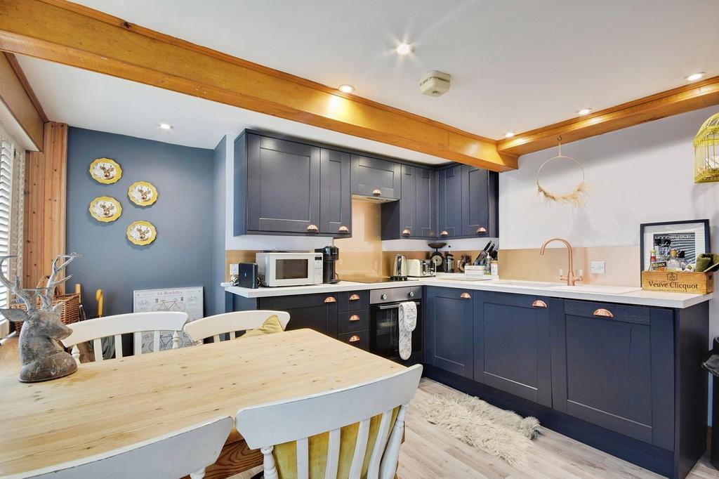 No-11 Kitchen/Diner