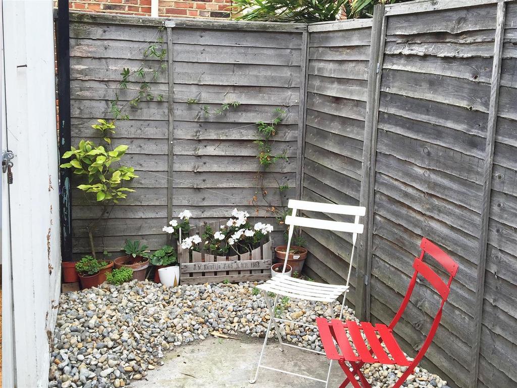 Garden .jpg