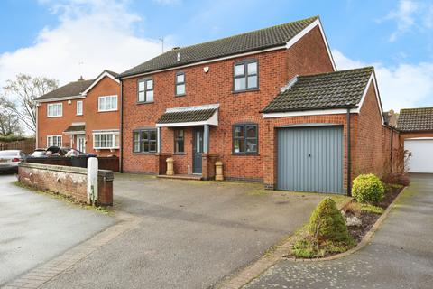 4 bedroom detached house for sale, Fuller Close, Leicester, LE9