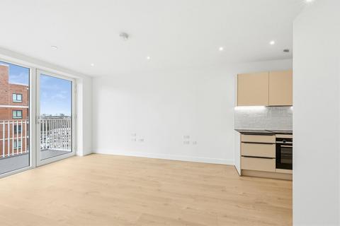 1 bedroom apartment to rent, Dray House, Lombard Square, SE28
