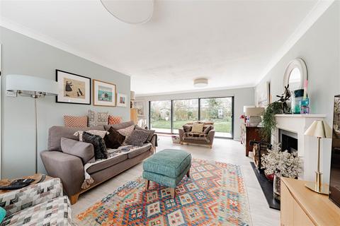4 bedroom detached house for sale, Pilgrims Way, Canterbury CT1