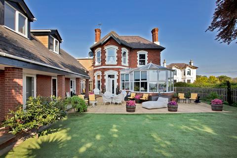 7 bedroom villa for sale, Rousdown Road, Torquay, TQ2