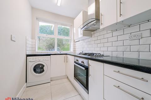 1 bedroom flat to rent, Manor Mount, London SE23