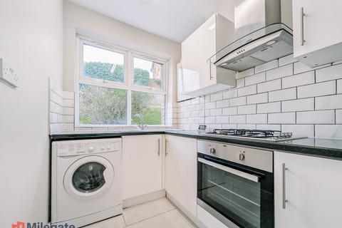 1 bedroom flat to rent, Manor Mount, London SE23